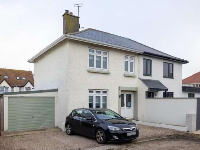 House for rent in St Helier