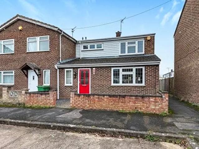 Apartment for rent in Walton Court, Aylesbury