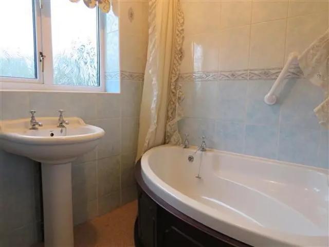 Apartment for rent in Stocking Farm, Old Wharf