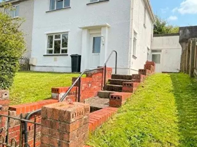 Apartment for rent in Onllwyn, Wales