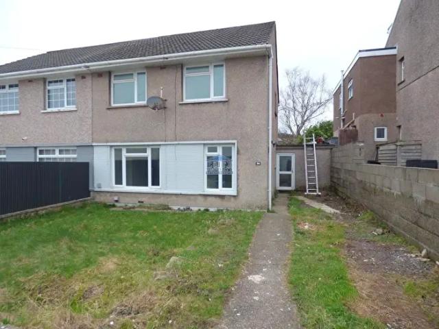 Apartment for rent in Pencoed