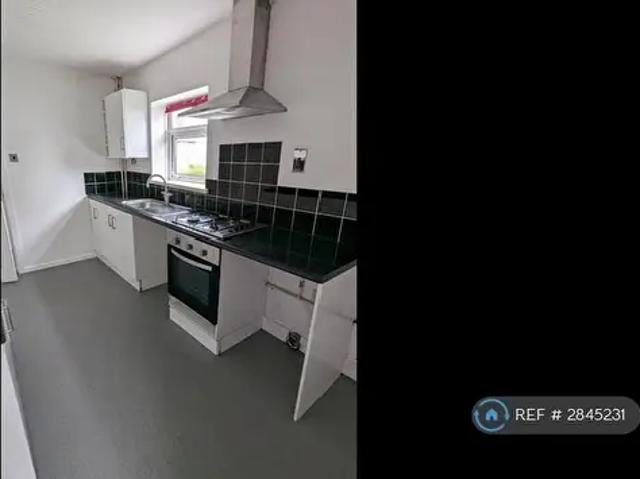 Apartment for rent in Cwmrhydyceirw, Swansea