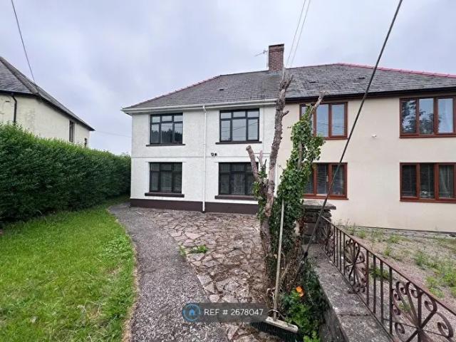 Apartment for rent in Gilfach, Bargoed