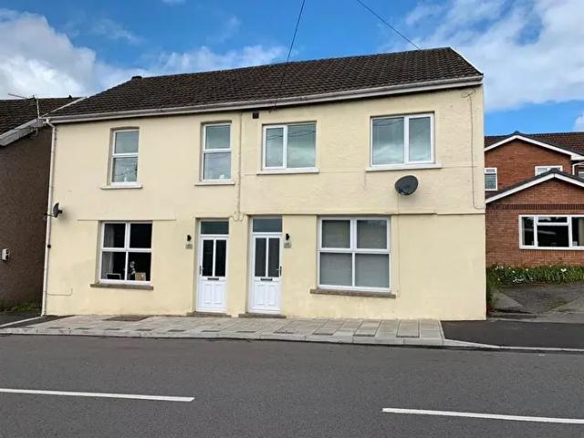 Apartment for rent in Coychurch Higher, Heol-y-cyw