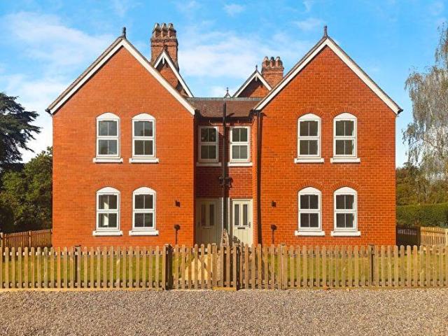 Apartment for rent in Gun Hill, Warwickshire