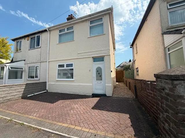 Apartment for rent in Porthcawl, Newton