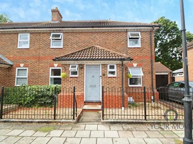 Apartment for rent in Coldharbour, Buckinghamshire