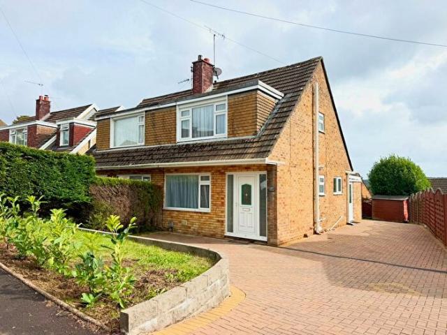Apartment for rent in Dunvant, Wales
