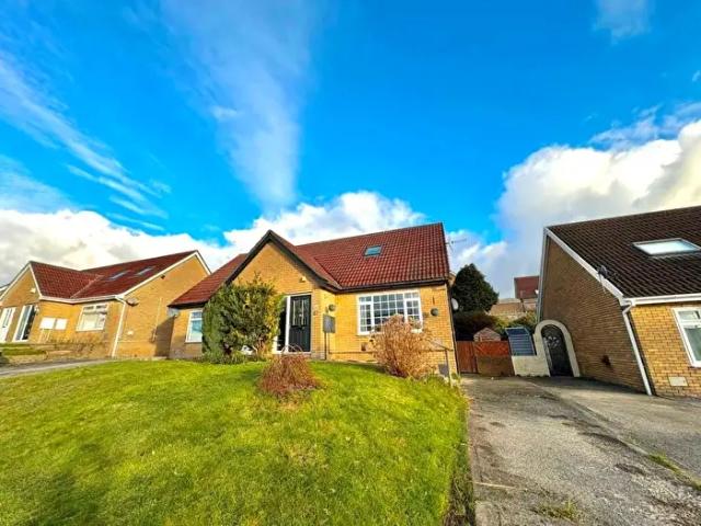 Apartment for rent in Brackla, Coity