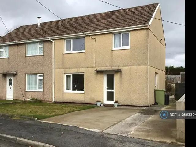 Apartment for rent in Cwmisfael, Llanddarog