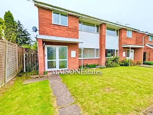 Apartment for rent in Ernesford Grange, West Midlands