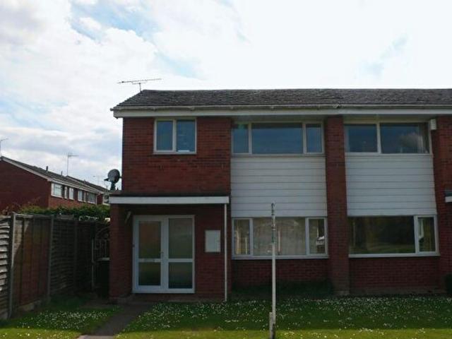 Apartment for rent in Ernesford Grange, West Midlands