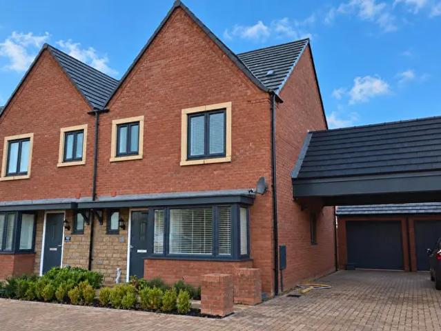 Apartment for rent in St Crispin's, Duston