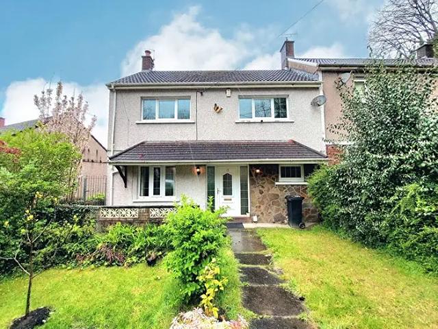 Apartment for rent in Baglan