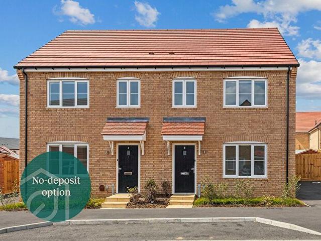 Apartment for rent in Overstone, Moulton