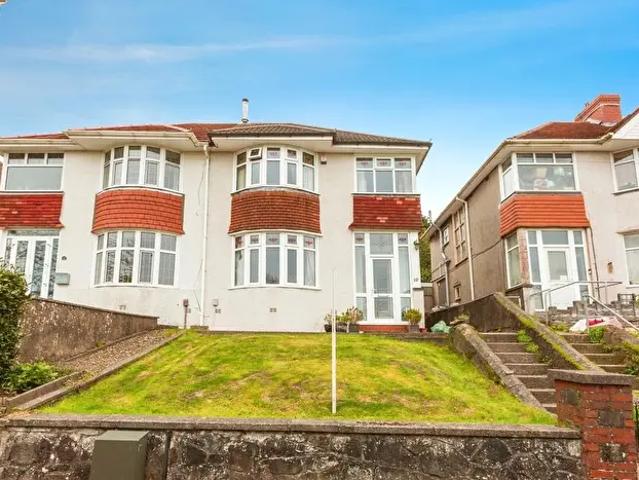 Apartment for rent in Brynmill, Swansea