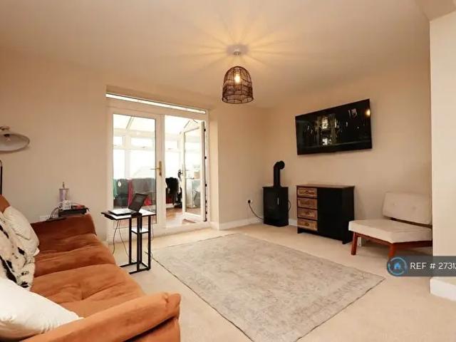 Apartment for rent in Taff Merthyr Garden Village, Trelewis