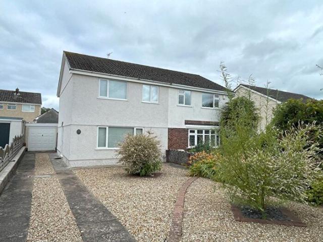 Apartment for rent in Gorseinon, Wales