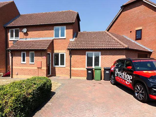 Apartment for rent in Fenny Stratford, Milton Keynes