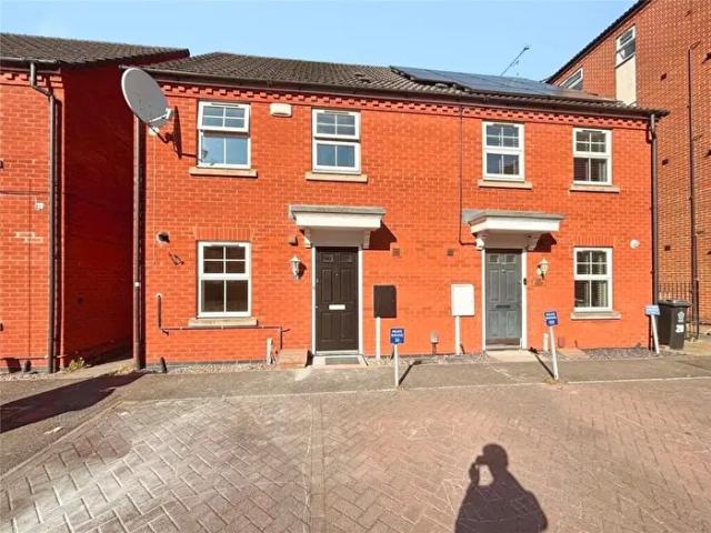 Apartment for rent in Black Friars, Old Wharf