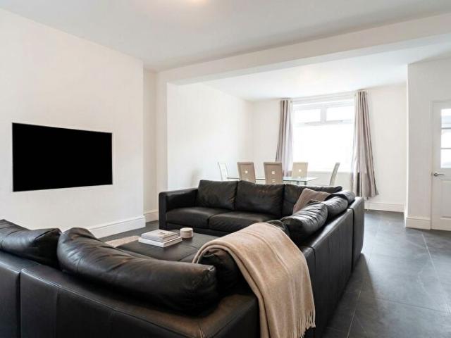Apartment for rent in Ystalyfera