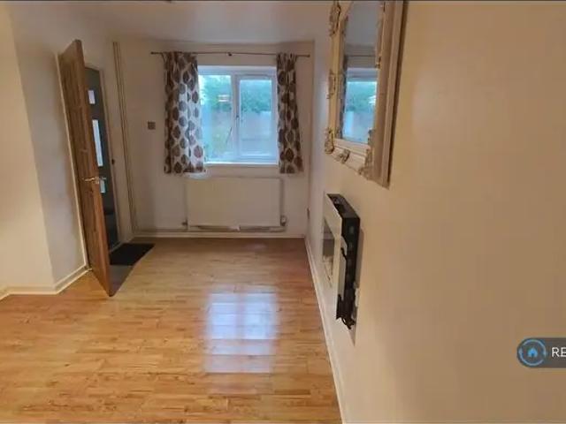 Apartment for rent in Langland, Newton