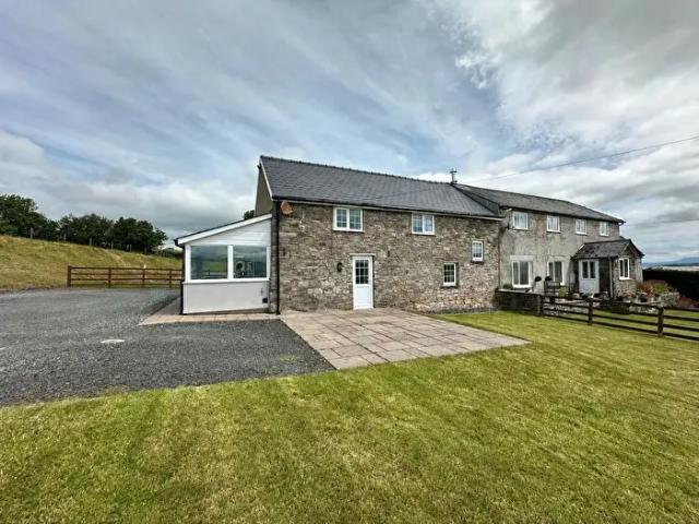 Apartment for rent in Cradoc, Brecon