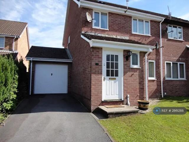 Apartment for rent in Caewern, Bryncoch
