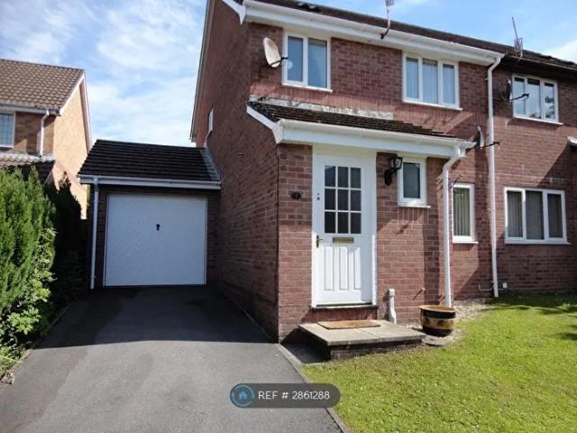 Apartment for rent in Caewern, Bryncoch