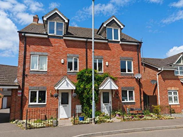 Apartment for rent in Corby