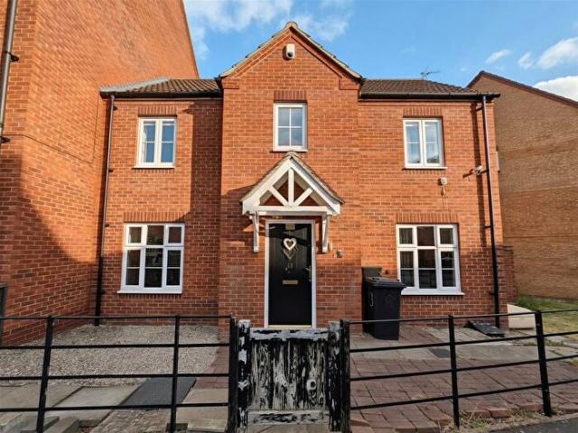 Apartment for rent in Humberstone, Old Wharf