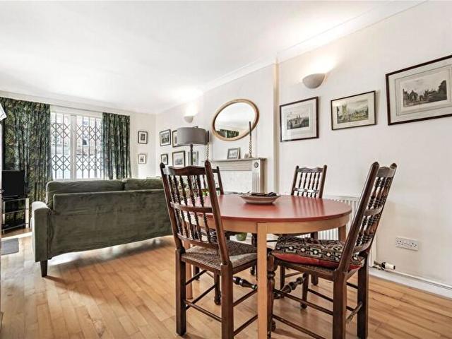 Apartment for rent in St Clement's, The Slade