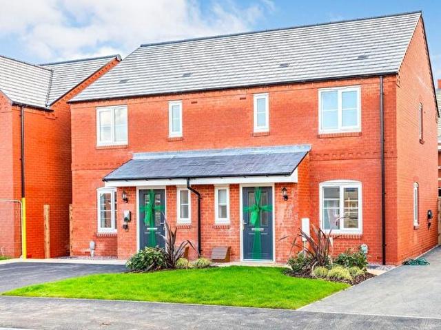 Apartment for rent in Woodland Valley, Rothwell