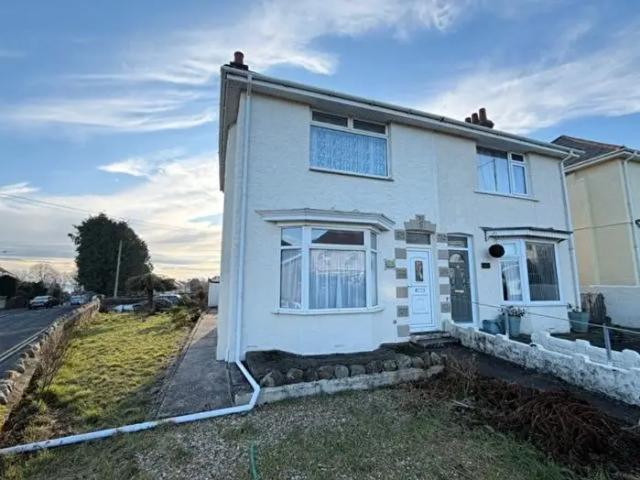 Apartment for rent in Tycoch, Swansea