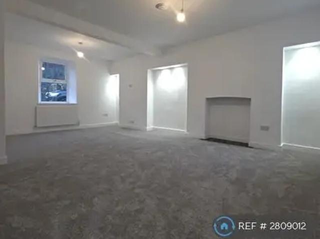 Apartment for rent in Coedffranc, Skewen