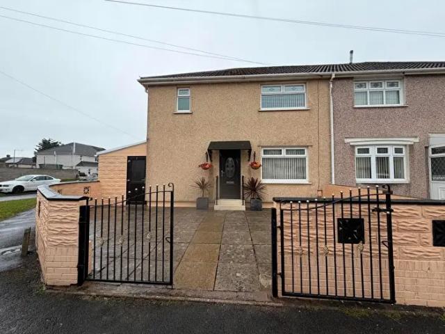 Apartment for rent in Sandfields, Port Talbot