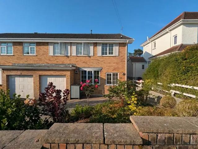 Apartment for rent in Langland, Newton