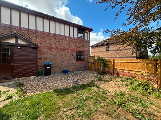 Apartment for rent in Shenley Church End, Milton Keynes