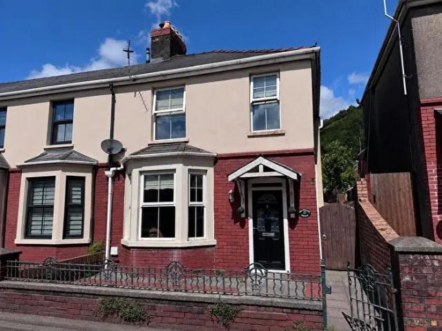 Apartment for rent in Llantrisant, Wales