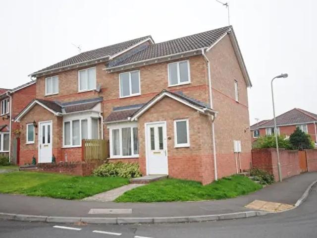 Apartment for rent in Llanharan, Bryncae
