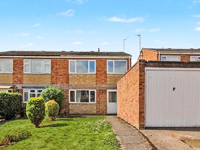Apartment for rent in Hatton Park, Wellingborough