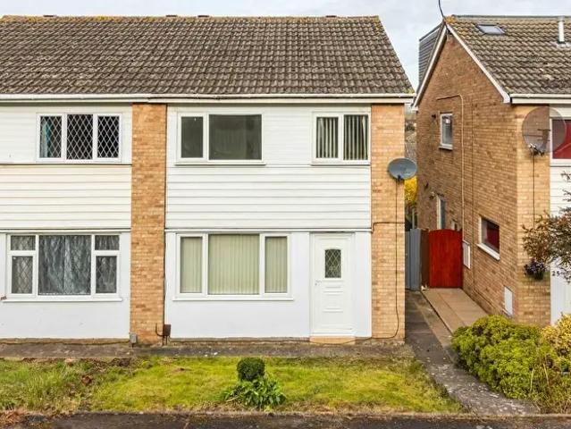 Apartment for rent in Overslade, New Bilton