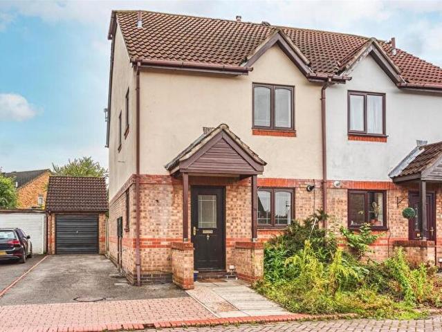 Apartment for rent in Oakwood, East Midlands