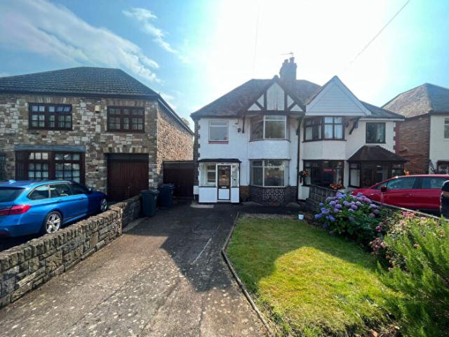 Apartment for rent in Wake Green, West Midlands