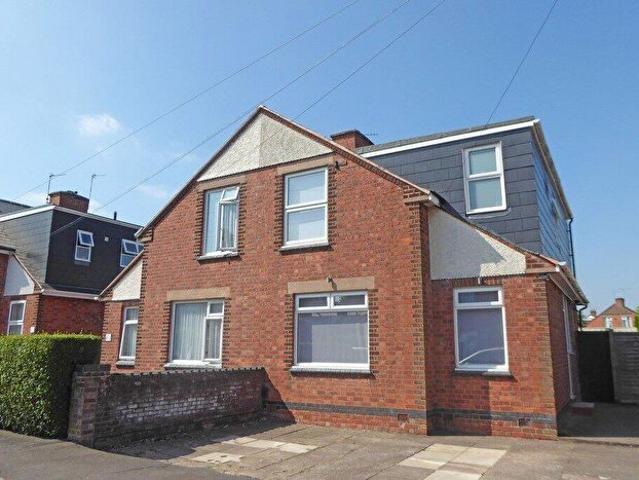 Apartment for rent in Sydenham, Green Close