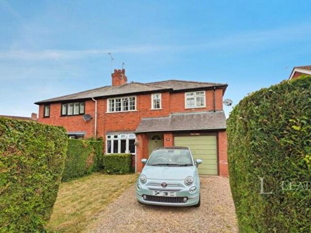 Apartment for rent in Green Close, Warwickshire