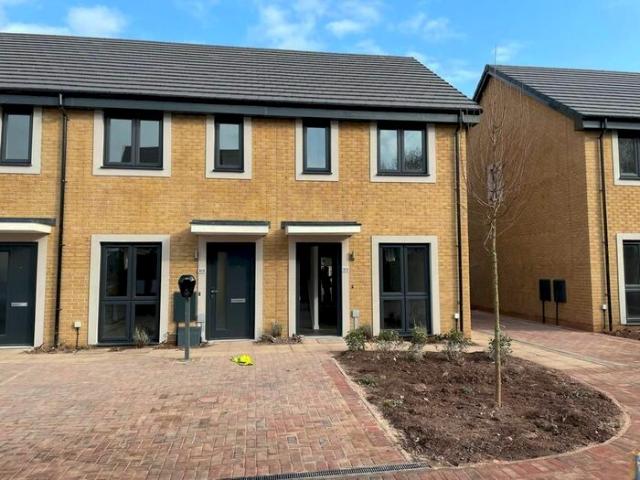 Apartment for rent in Nangreaves, Wales