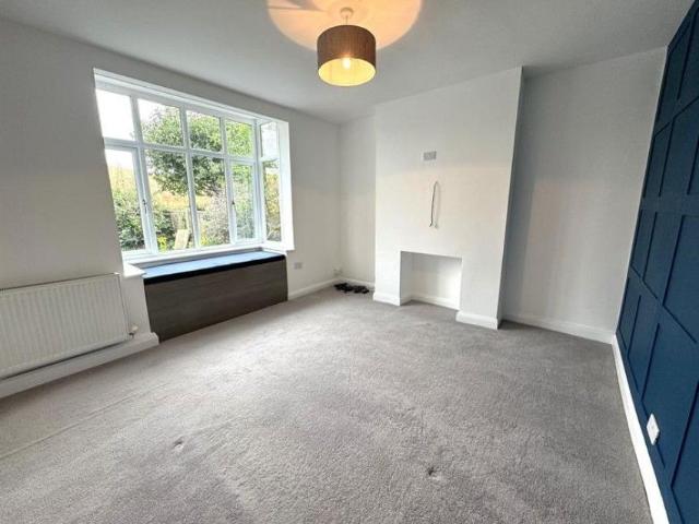 House for rent in Lach Dennis, Lostock Green