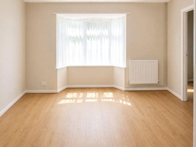 House for rent in Clewer Village, Windsor