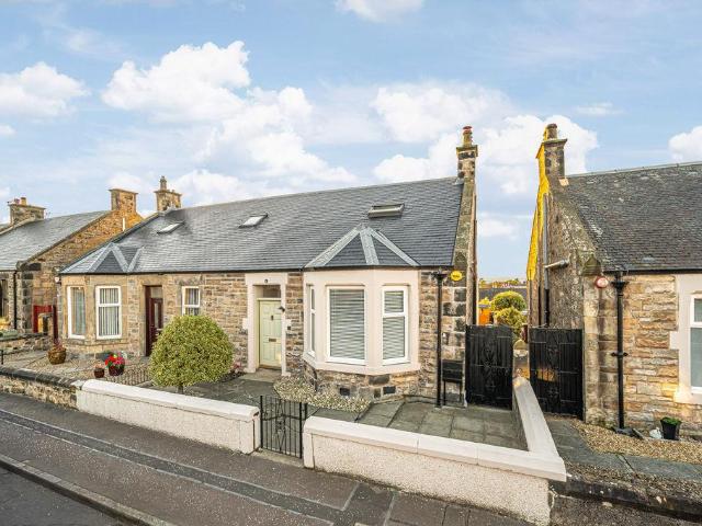 House for sale in Sinclairtown, Kirkcaldy